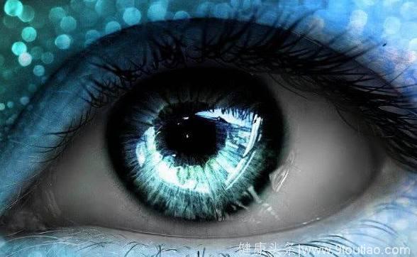 心理学：哪只眼睛最显悲伤？测你内心最真实的性格！