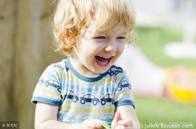 心理测试：哪个孩子的笑最温暖？你的第一眼所见揭示了你的性格！
