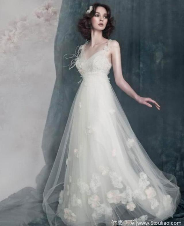 十二星座专属婚纱，白羊座最简单，处女座最复古