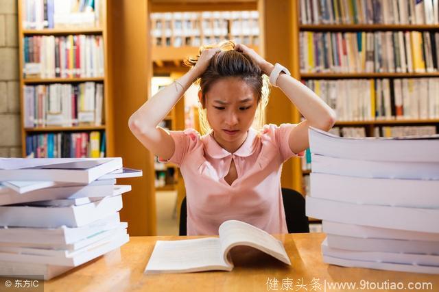 关注学生心理健康，不仅是学校的事，也是社会和家庭的责任