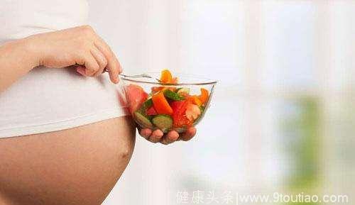 怀孕期间吃东西需要循序渐进，想吃就吃，这是错误的