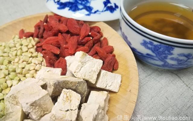 用3种食物煮水喝，“冲洗”肝脏，扫清肝炎病毒，肝癌自然远离