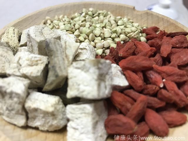 用3种食物煮水喝，“冲洗”肝脏，扫清肝炎病毒，肝癌自然远离