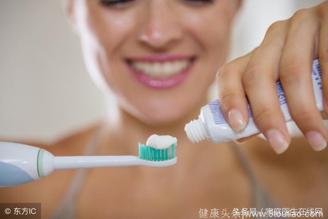 牙膏挤太多，也会导致口腔疾病？正确刷牙还得做到这4步