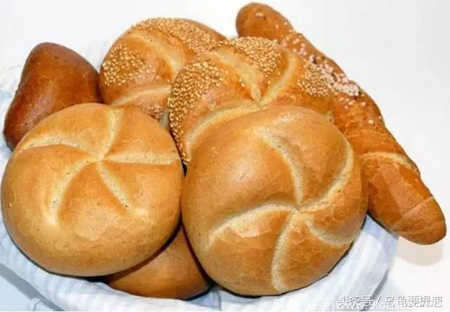 心理学：假如你很饿，会吃哪种面包？测你有什么独特的魅力？