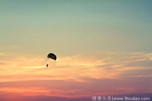 梦见掉牙预示着亲人去世？！这有科学依据吗？｜梦境放映室第5期