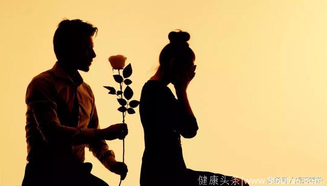 心理学爱情法则：爱一个人太累，爱 3 个人刚刚好