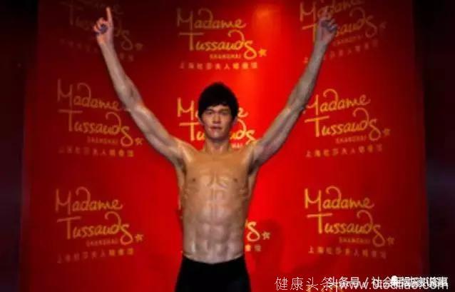 宁泽涛的腹肌，张继科的腹肌，刘晓宇的腹肌，还是输给他的腹肌