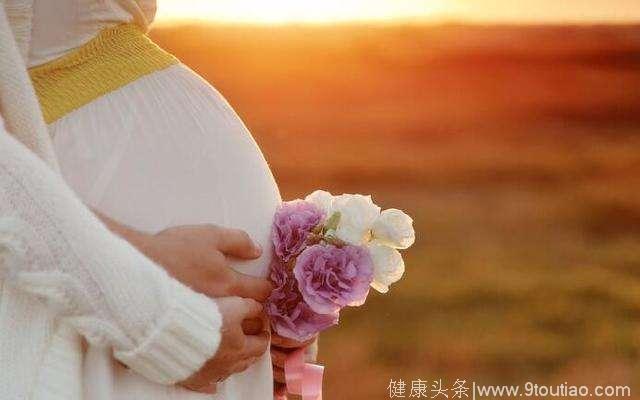 一个不健康的婴儿在子宫里的14个标志