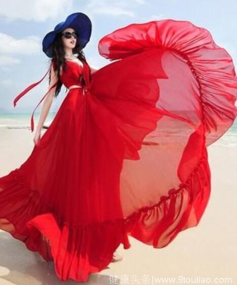 心理测试：4套红裙，你最喜欢哪套？测你最近有什么好运降临！