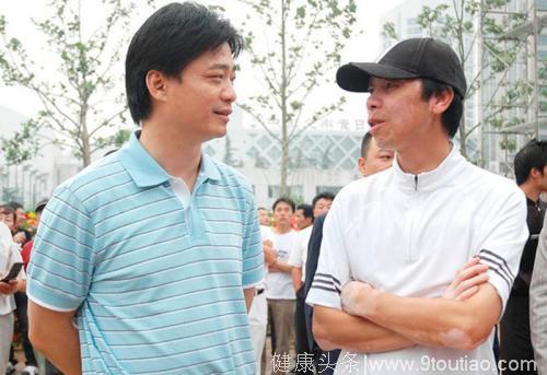崔永元和冯小刚整个恩怨的经过，谁是谁非一目了然，网友：我呸！