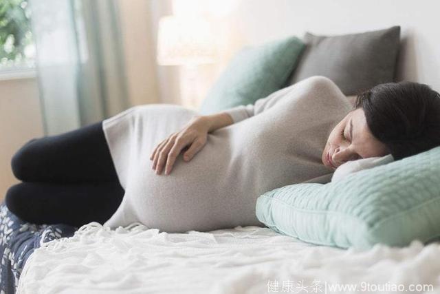 怀孕5个月后，孕妇可能会遇到这些症状，准妈妈不用惊慌正常面对