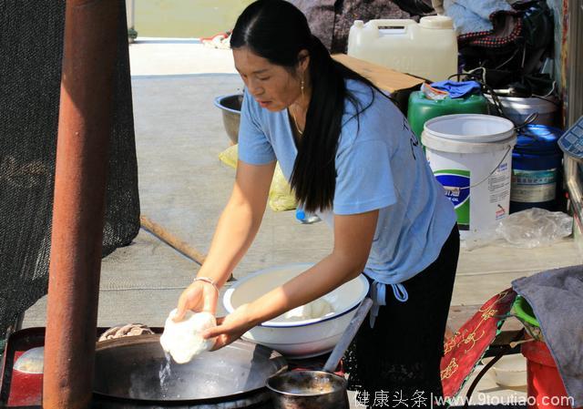 孙茂东：微山湖水上渔村的“解梦人”