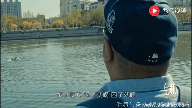 父母离世，得了抑郁症，90后胖小伙暖心演绎：200斤的音乐力量