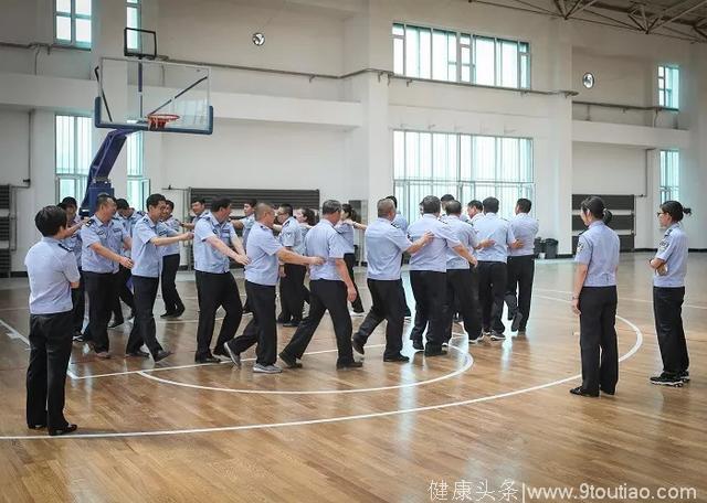 省厅“关爱民警心理健康基层行”来到白城开展民警心理健康疏导活动