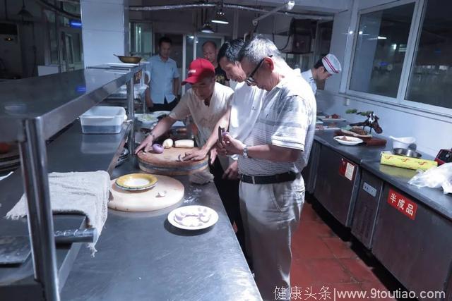 信阳市：“信阳养生菜”第三批特色菜肴开始试制