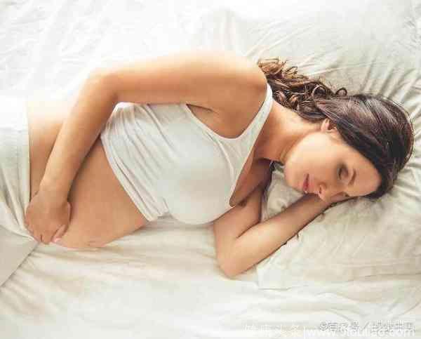 怀孕后，睡姿不对可能导致胎宝畸形，你注意到了吗？