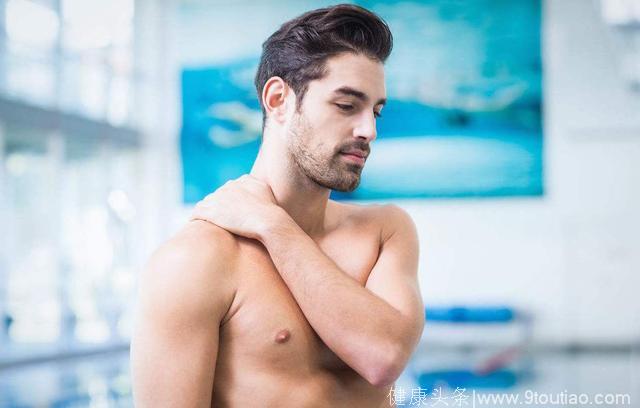 什么是游泳肩？游泳肩和肩周炎有什么区别？