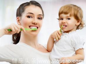 儿童牙膏购买不当易伤宝宝牙齿，这么选准没错！