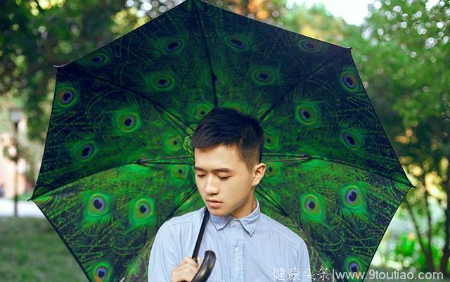 心理学：如果突然下雨，你会用哪把伞？测你在异性眼中是怎样的人