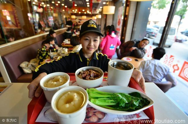 肺癌患者要怎样饮食？秋冬季节针对肺癌患者的3个食疗方法