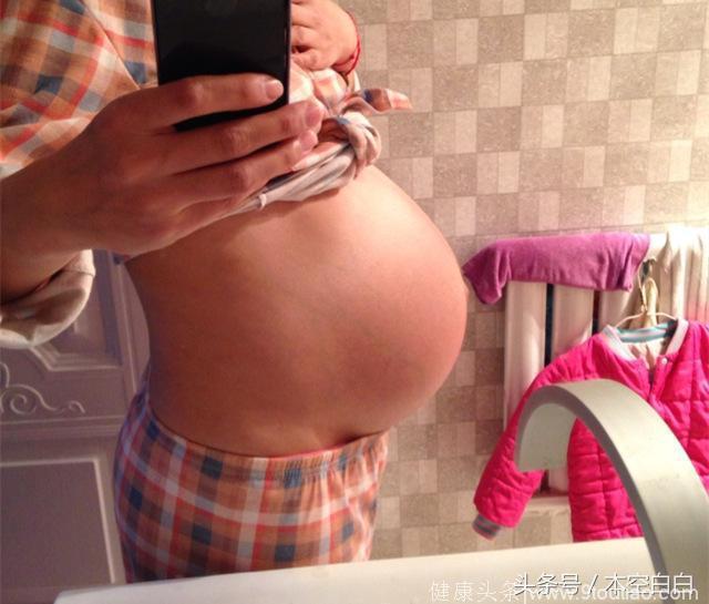 怀孕9个月羊水破了，孕妇竟独自走去医院，孩子出生后，全家泪目