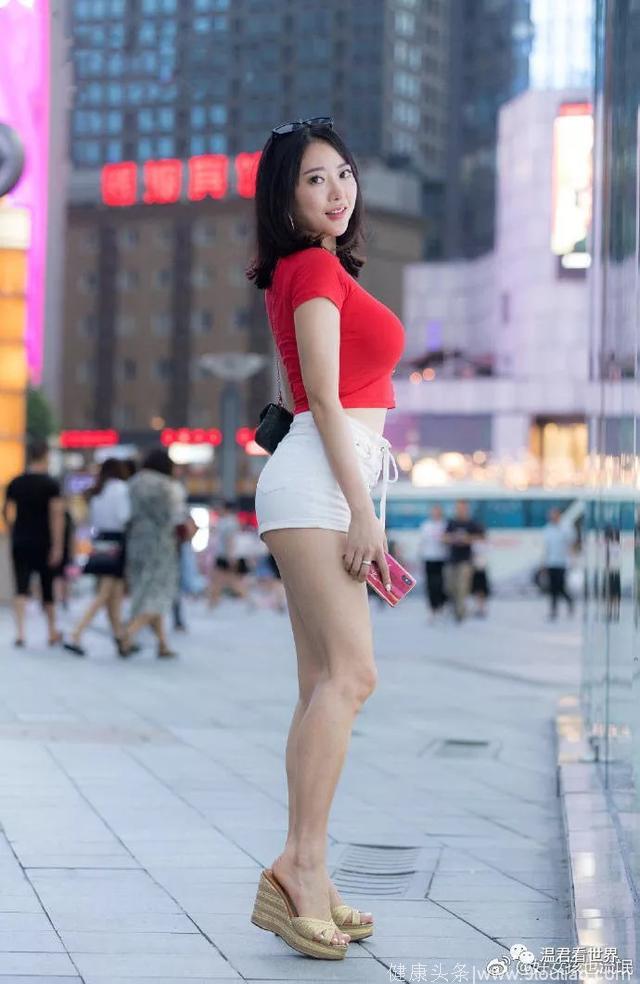 蒋娉婷火了！非常迷人的一位重庆妹子……