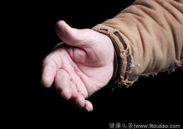 心理学：4个男人的手，你会牵哪个？测你能否把握住自己的爱情