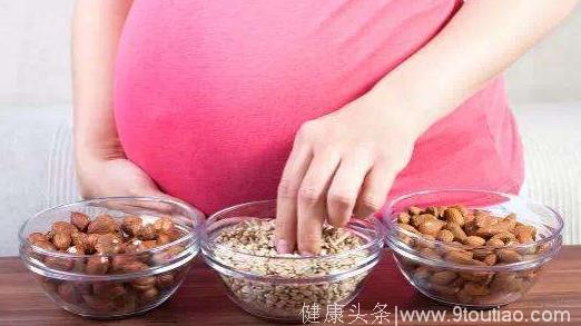 如果你怀孕了又爱吃坚果，那就多吃这4种，都有助于胎儿脑部发育