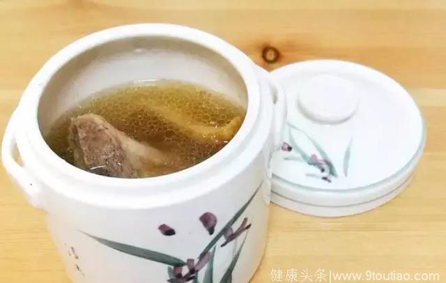 熬夜后，吃5种食物帮你把肝补回来！附3道汤水，还能补肾助眠