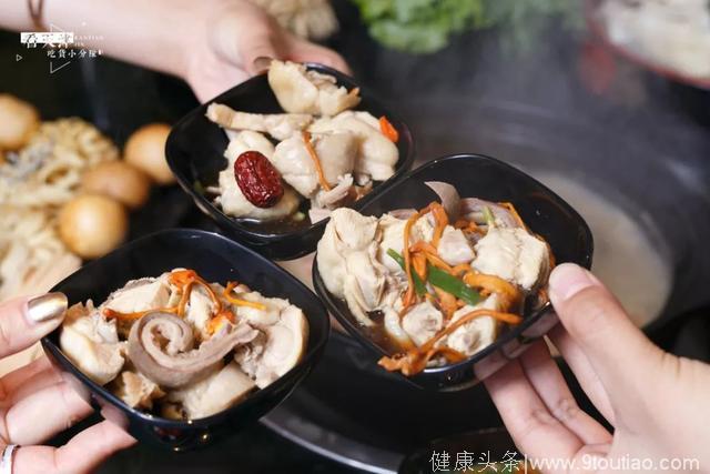 天津的90后都来恒隆这家“砂锅火锅”，组队喝汤养生了……