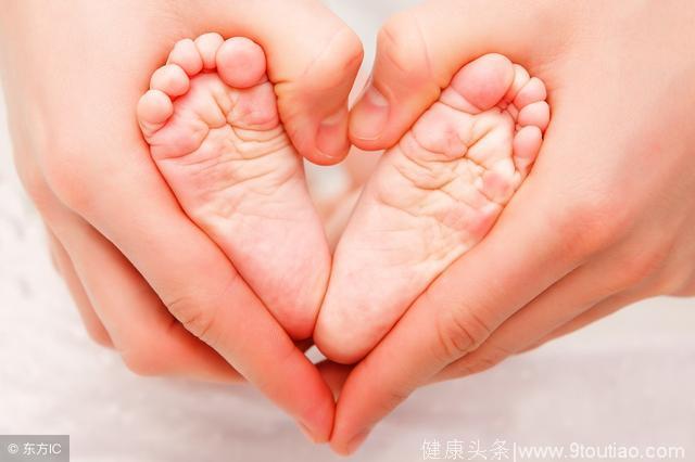 孕妇可以经常摸肚子吗？孕妈须知这3种情况下，就忍住别摸了