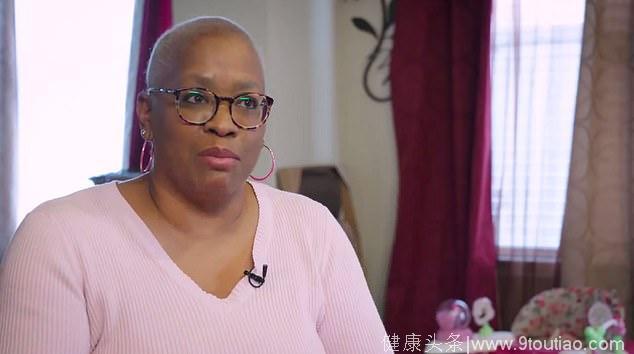 美得州女子直播乳腺癌手术 敦促人们进行筛查