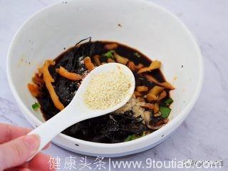 冬季早餐食谱，酸汤水饺，一碗下去全身暖暖的，适合冬天的暖身餐