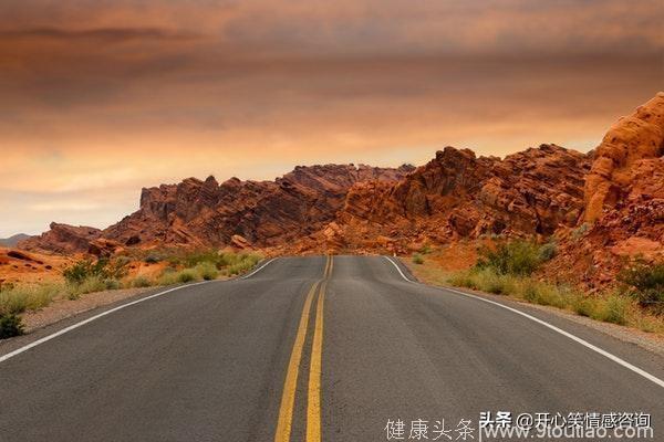 心理测试：4条道路，你会选择哪条？秒测出你是哪种潜力股？