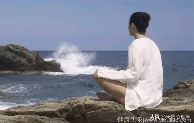 趣味测试：选出一个和你类似的坐姿，测出你性格中最真实的一面