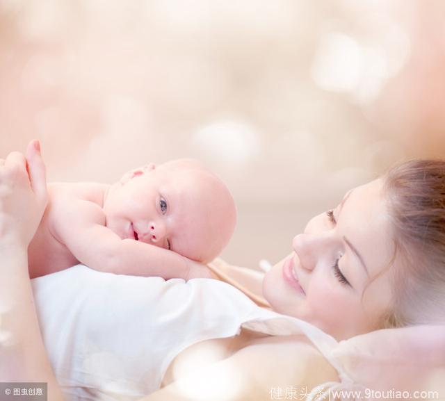 满月宝宝母乳喂养指导：妈妈感冒还能喂母乳吗？