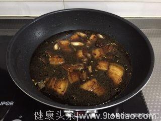 下饭的冬季食谱，猪肉炖粉条，五花肉这样做太美味了，肥而不腻