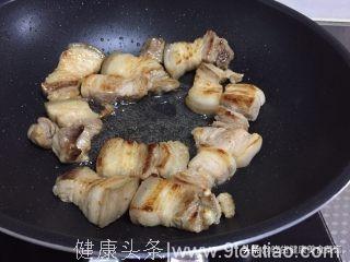 下饭的冬季食谱，猪肉炖粉条，五花肉这样做太美味了，肥而不腻