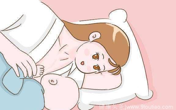 孩子喜欢摸妈妈乳房，尤其是睡觉时候，是性早熟还是被惯出来的？