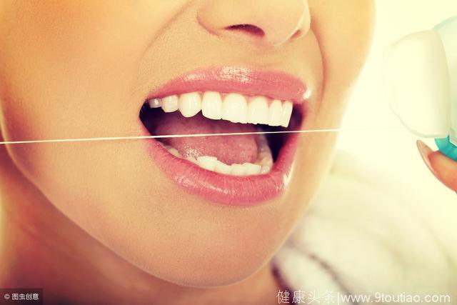 牙齿虽小却很重要，除了刷牙，这么吃东西也能保护它