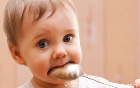 过年期间宝宝感冒咳嗽怎么办？聪明的家长：“食疗！”