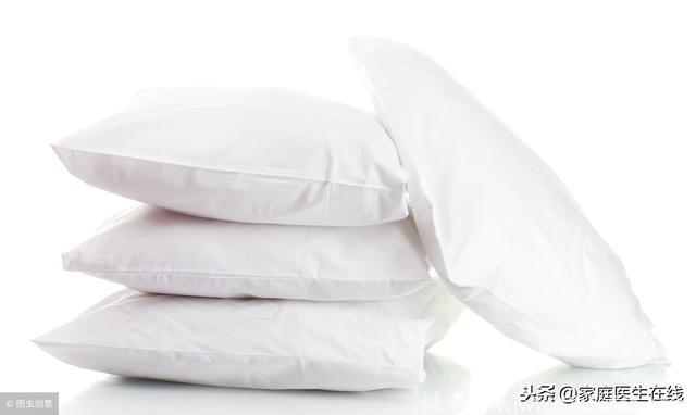 睡觉不用枕头有助于改善颈椎病吗？教你如何选择合适的枕头