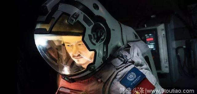 6大矛盾交互递进，把剧情推向高潮，把地球推离木星引力