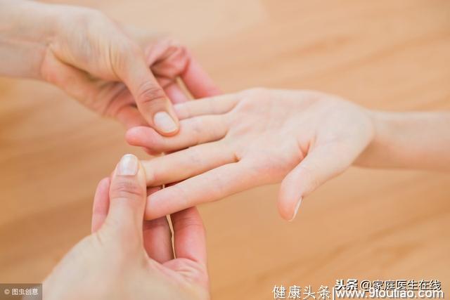 手指咔咔响是关节炎的症状吗？多半是小题大做了
