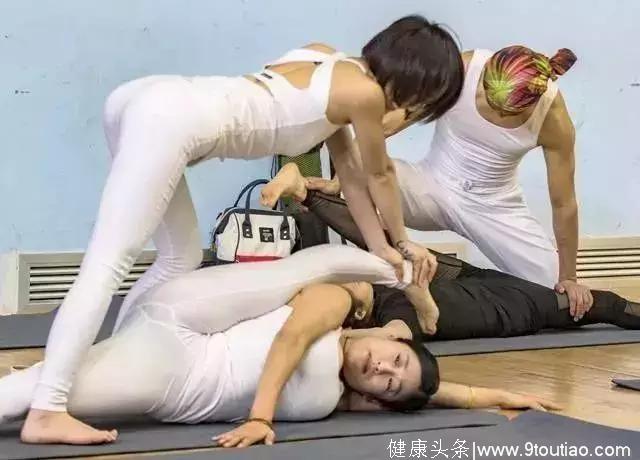 有人说：无数中国女人，正在被瑜伽毁掉身体？有点道理！