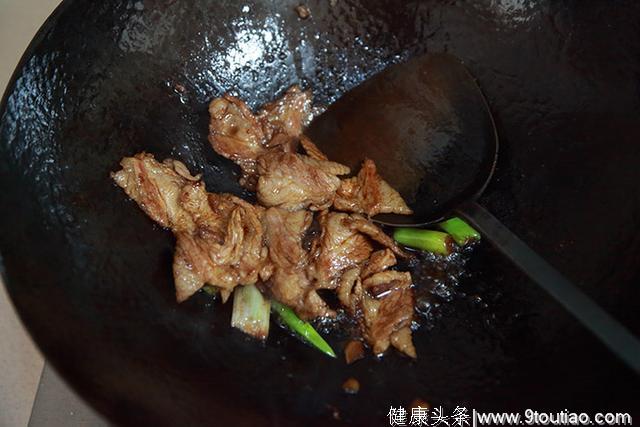 食谱丨白菜粉条炖豆腐，过年后的解腻菜