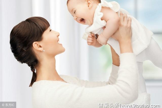 宝宝的身体是妈妈最担心的，一招教你如何辨别宝宝得了什么感冒。