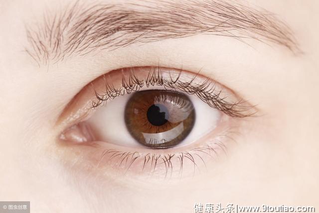 心理测试：谁的眼神最清澈？测你的另一半最近想的什么？