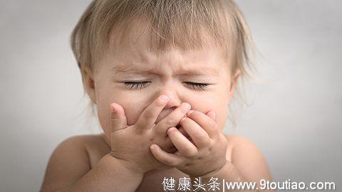 病毒性感冒频发，宝宝出现这些症状很有可能是肺炎，家长要重视